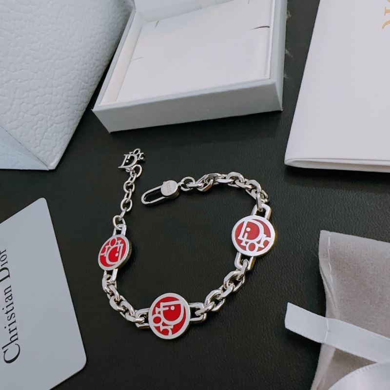 chr1st1an D10r bracelets